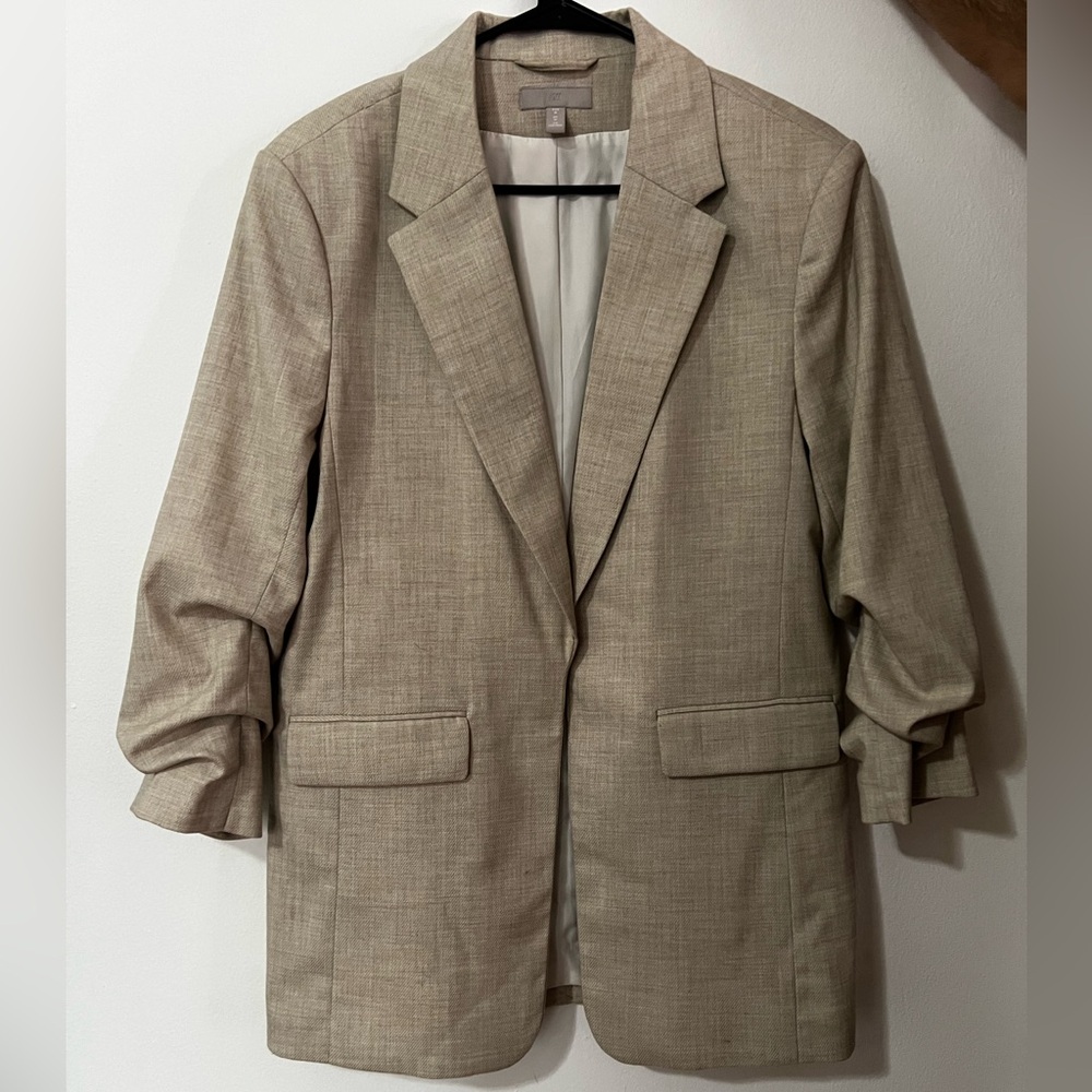 H&M Gathered Sleeve Linen Jacket, Slim fit, Size M, Color beige/tan
